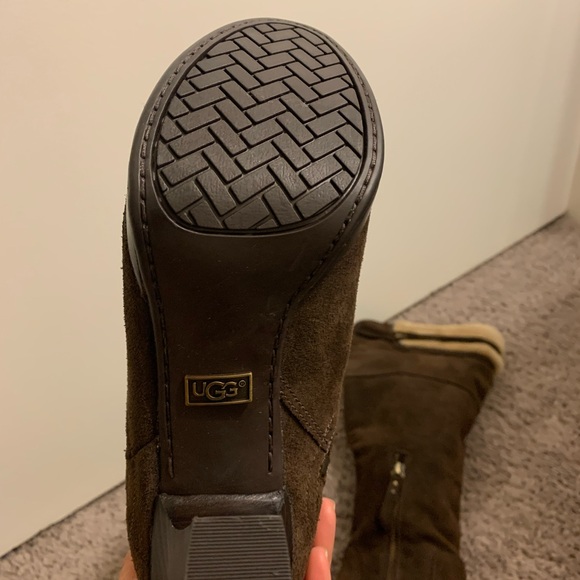 NEVER WORN!!! Ophira UGGs - Picture 3 of 9